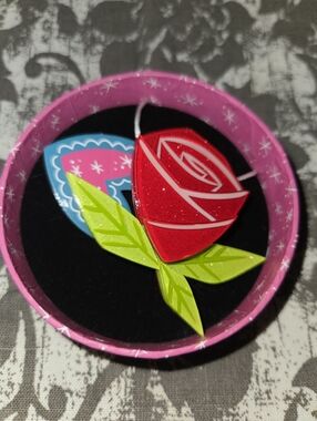 Erstwilder Painted Rose🌹Brooch